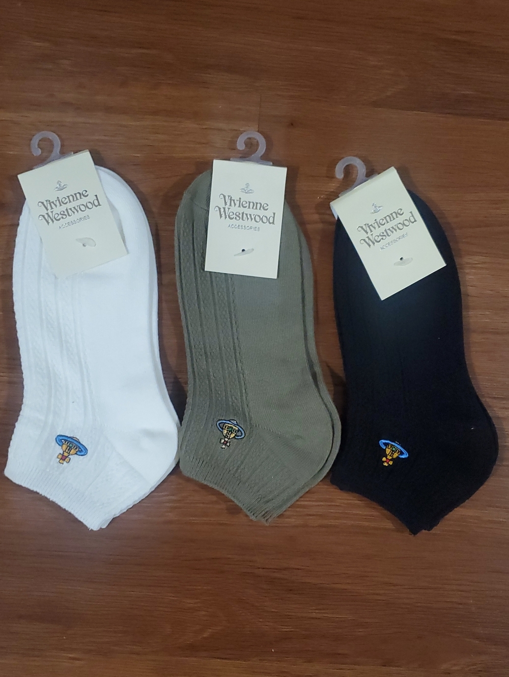 Vivienne Westwood White, Olive & Black Low-Cut Men’s Socks — 3-Pack